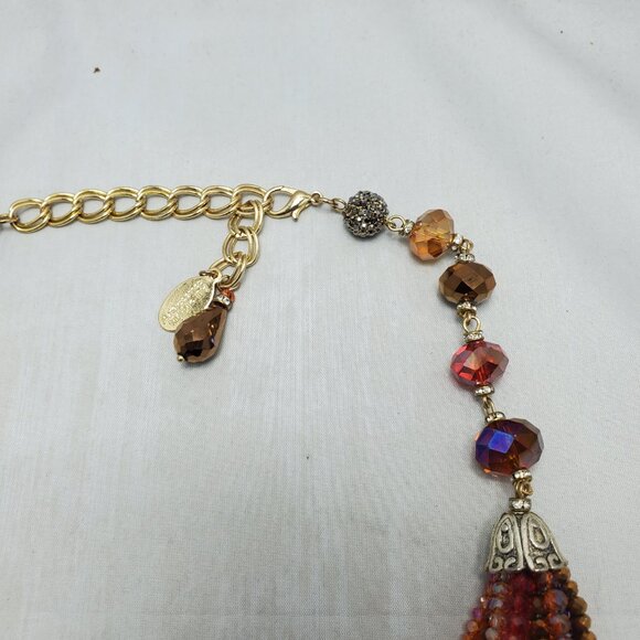 Ali Khan multi row cascade in faceted glass beads with neck/ear set in gift box - Picture 10 of 14
